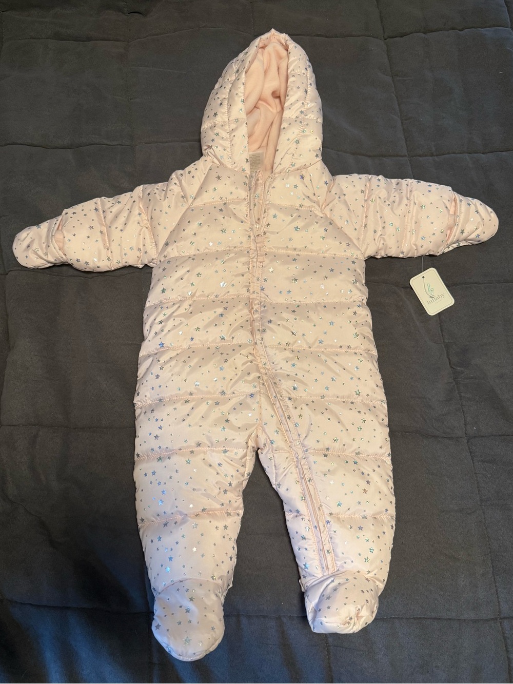 Baby Snow Suit NWT Size 3-6 Months - Picture 1 of 4